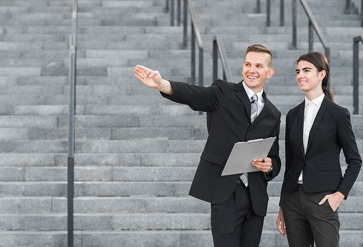 Career Growth<br />
Starts Here